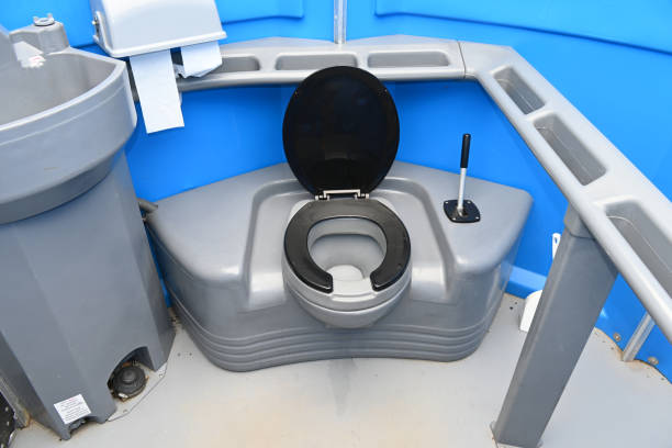 Best Portable restroom trailer rental  in Punxsutawney, PA